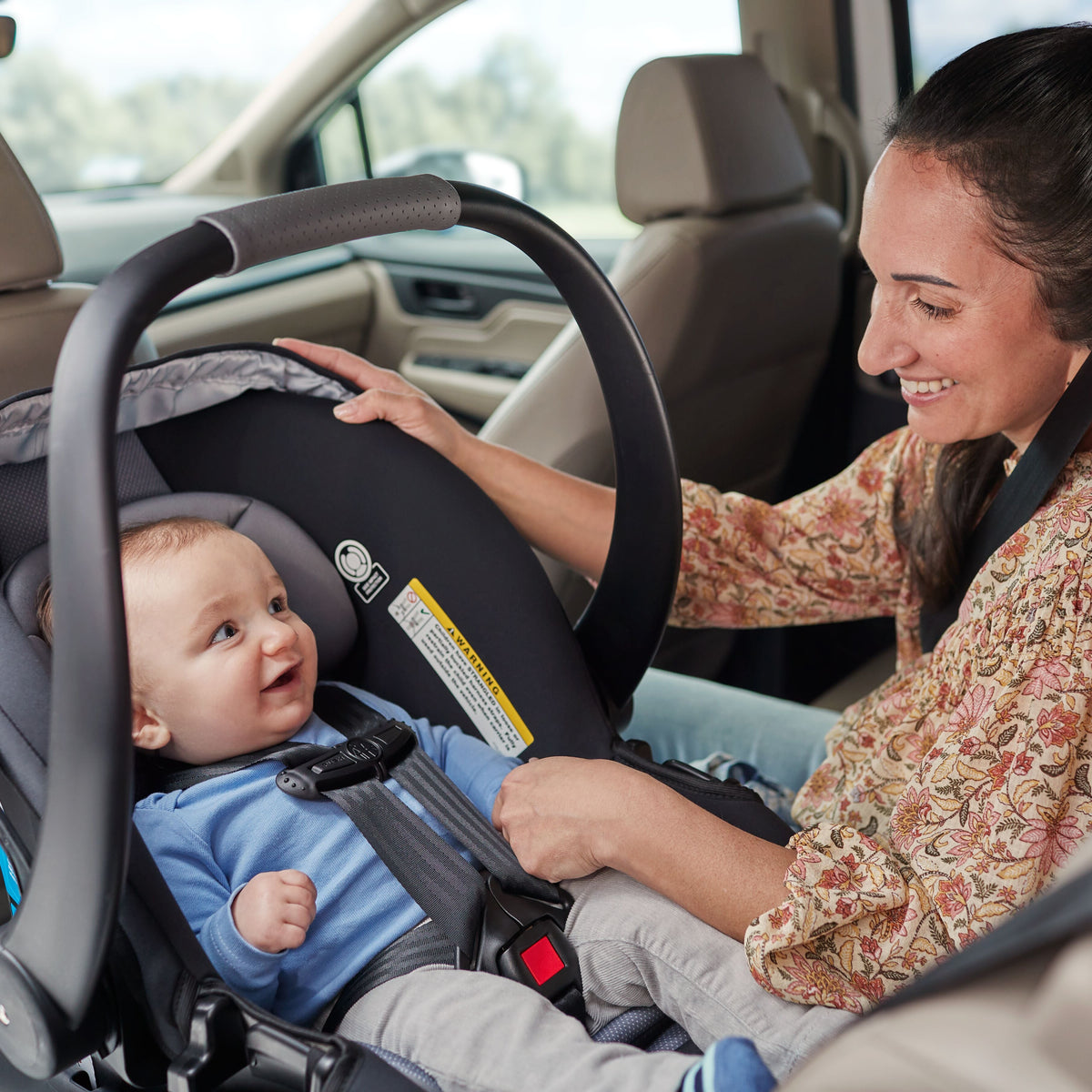 Infant and Newborn Car Seats & Bases | Safety 1st