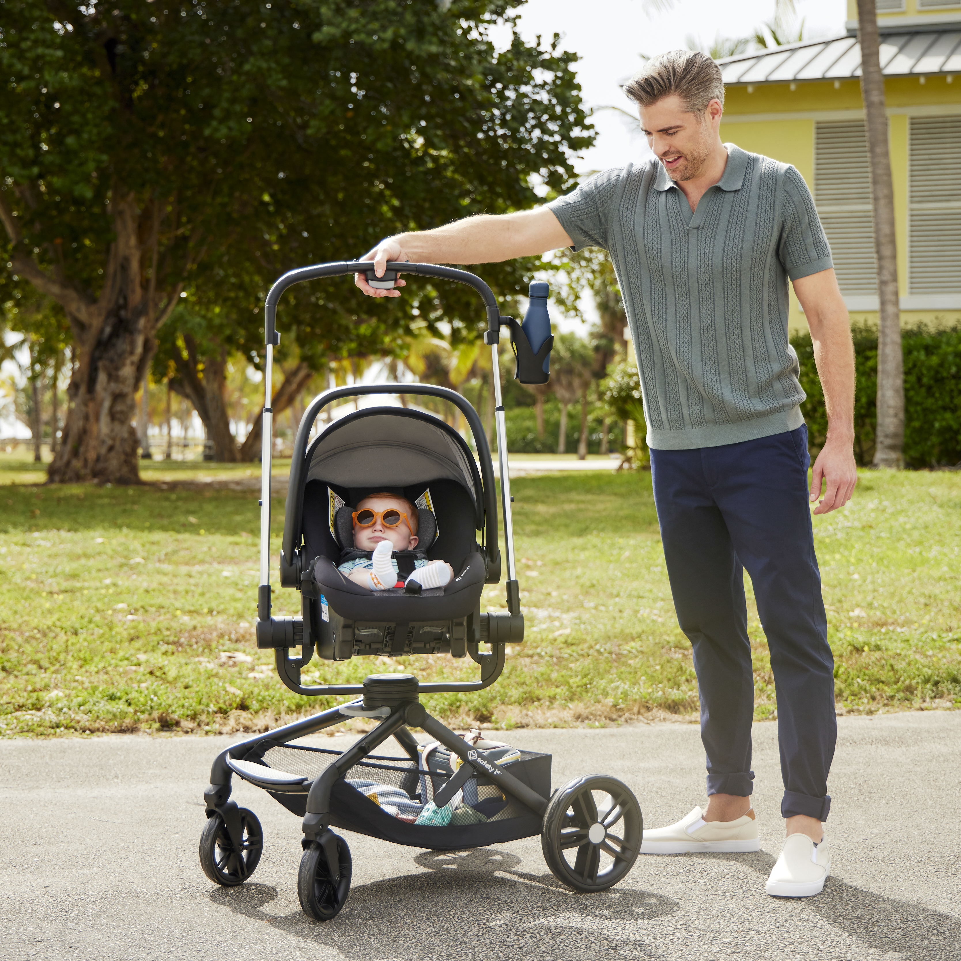 GOSOME Twist Car / Swivel Scooter For Kids – No Pedals, Family Fun Ride-On Toy – Gift Idea